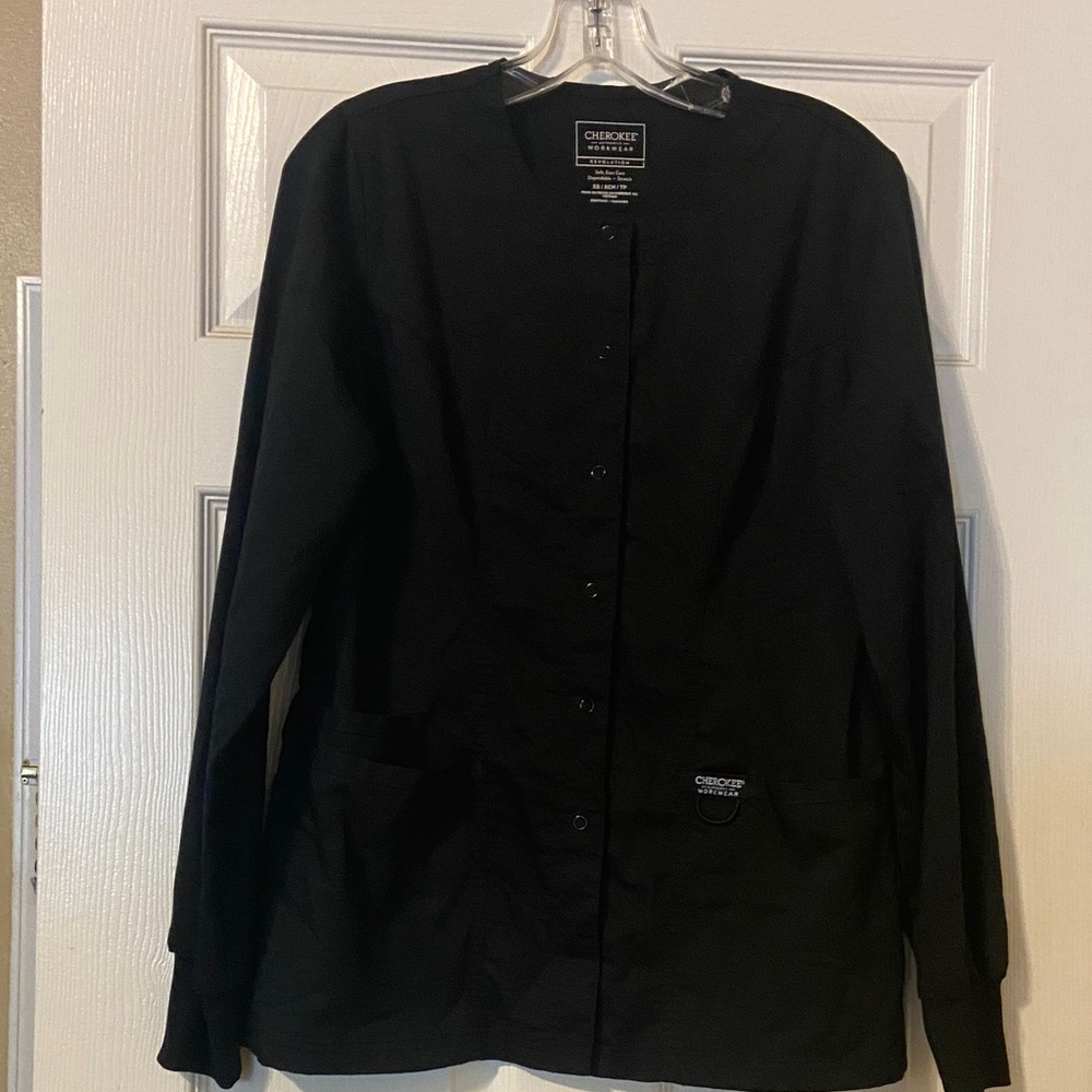 Cherokee Women's Classic Black Tunic